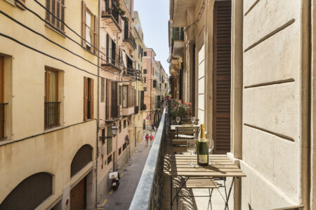 Balcony In Two Bedroom Apartment With Patio In Palma Old Town