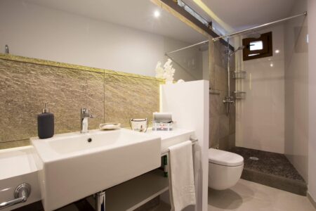 Bathroom In One Bedroom Apartment In La Lonja With Community Terrace