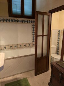 Bathrooms In Townhouse With A Private Terrace In Palma