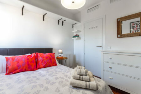 Bedroom In Elegant Penthouse With Terrace And Lift In Palma Old Town