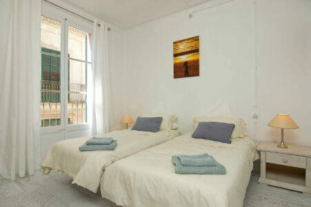 Bedroom In Three Bedroom Loft Apartment In Palma Old Town
