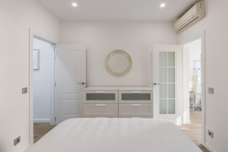 Double Bedrooms In 2 Bedroom Apartment In Santa Catalina