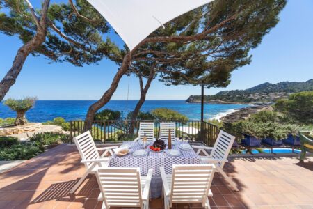 Frontline Villa In Capdepera Outdoor Dinning Area