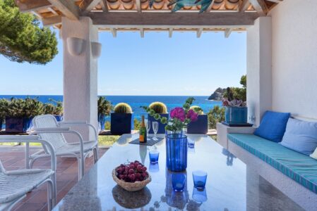 Frontline Villa In Capdepera Terrace